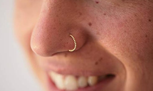piercing nez anneau